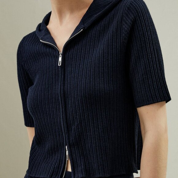 Lilysilk The Oasis Knit Hoodie in navy - Picture 3 of 7